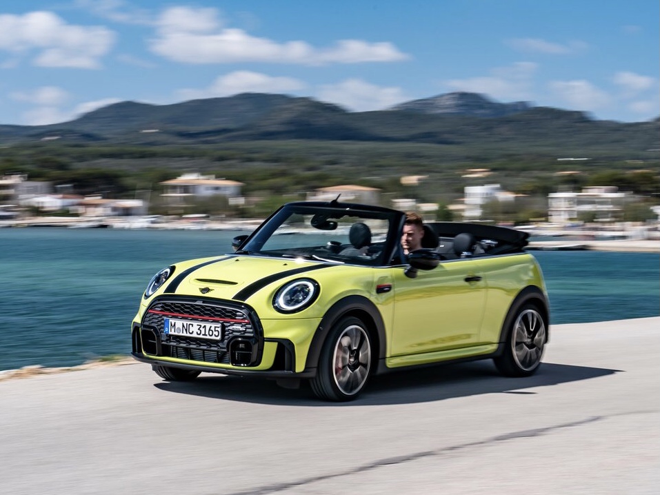 minijcw敞篷2022款国内什么时候出,mini敞篷版jcw高清鉴赏