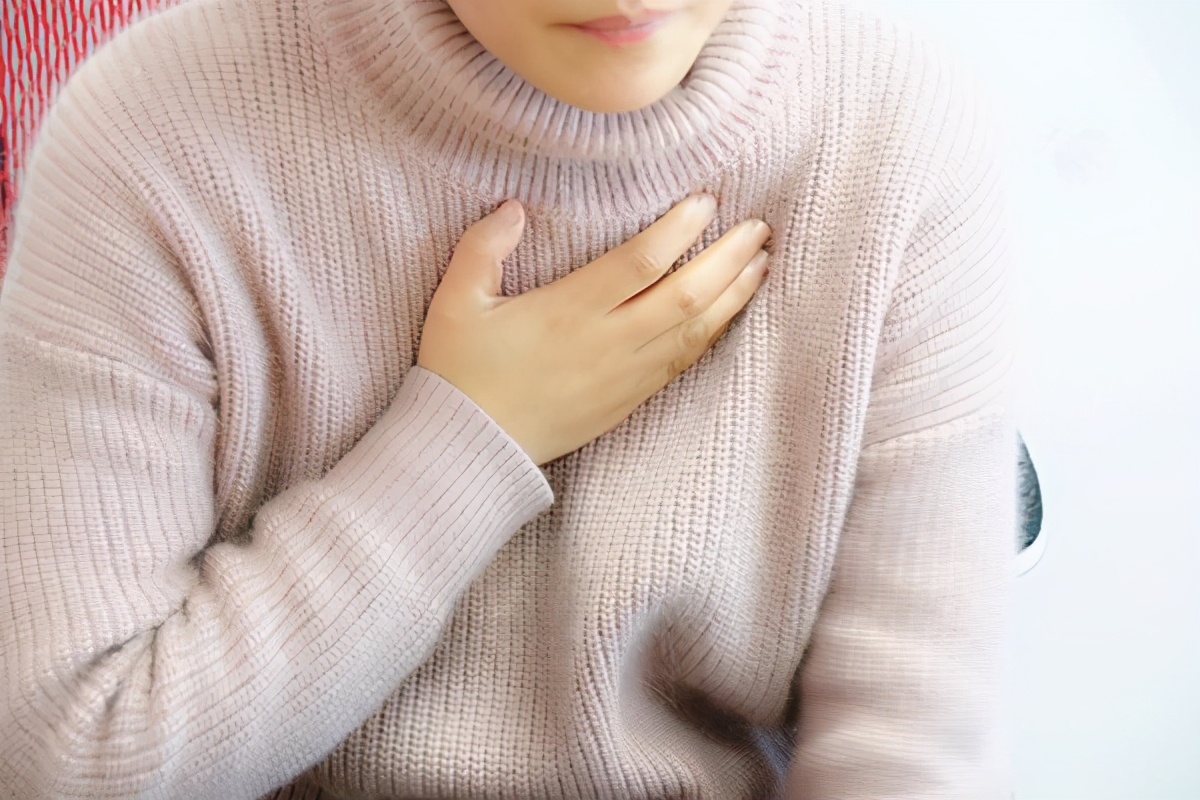 妇科检查，查出盆腔积液，要治疗吗？严重不严重？医生明确告诉你