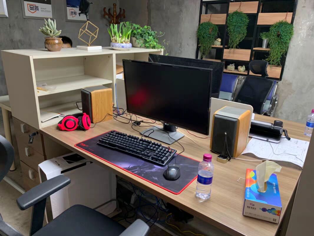 头条粉丝6900买的电脑,玩了一把吃鸡发现被坑了,卖家却不肯退了