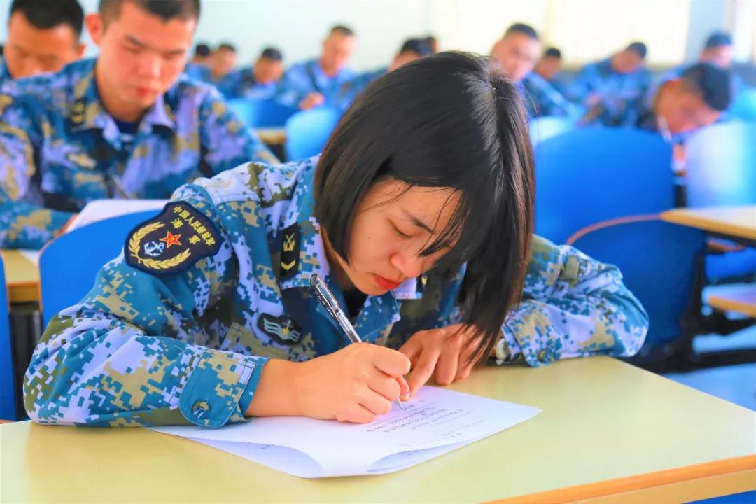 选拔军士参谋,士官参谋常服