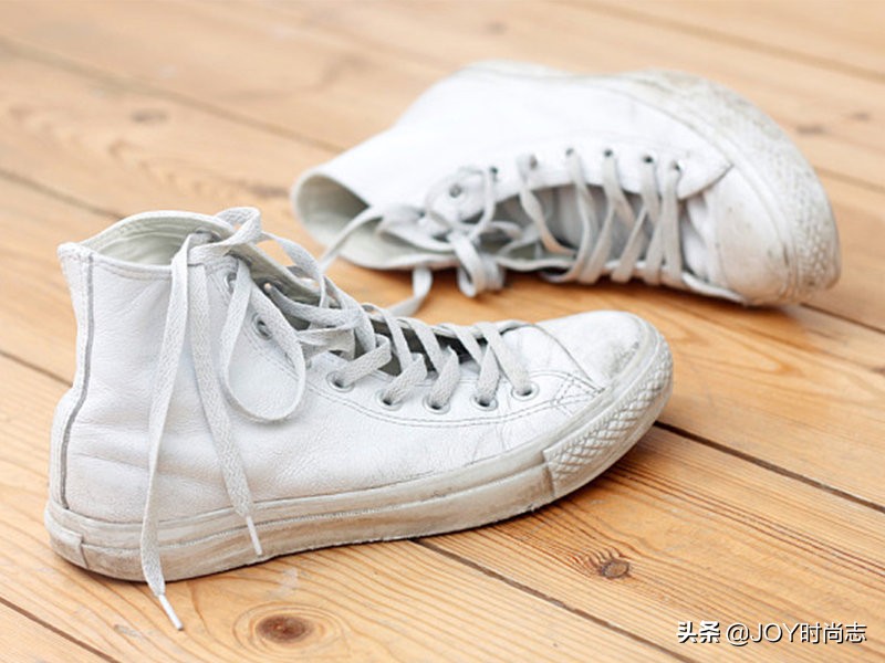 旧鞋子只要用这个方法马上有惊喜,发黄的帆布鞋怎么处理