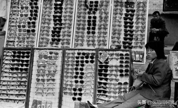 丹阳眼镜批发城新的还是老的好,丹阳眼镜市场人多的时候