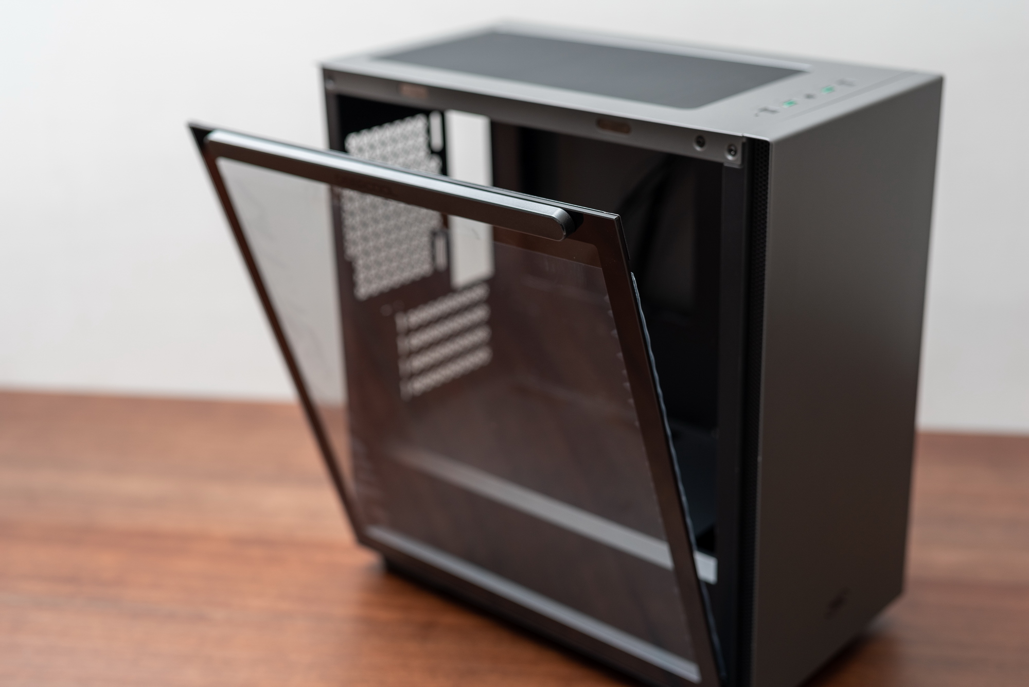 atx机箱和matx机箱有啥区别,高性价比matx白色机箱推荐