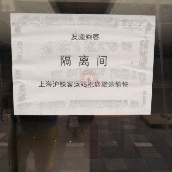 搞笑囧图：你们说冈本001和兰州拉面的牛肉哪个更薄？