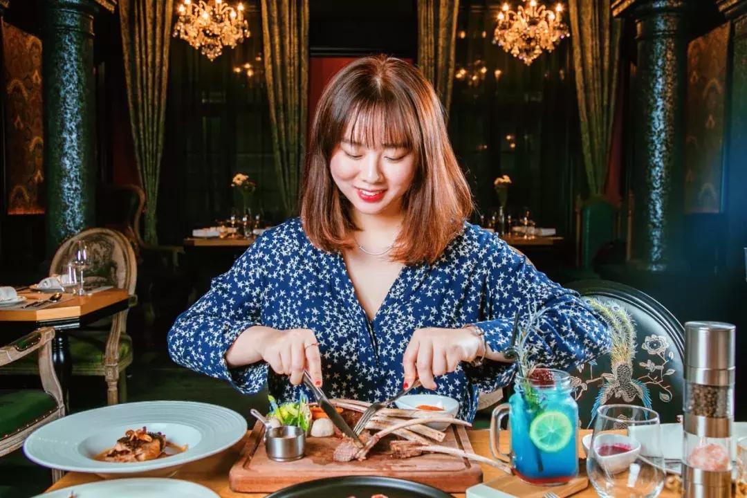 万元抽奖!送戴森卷发棒+TF口红!这家花园西餐厅让我开始嫌弃男友!