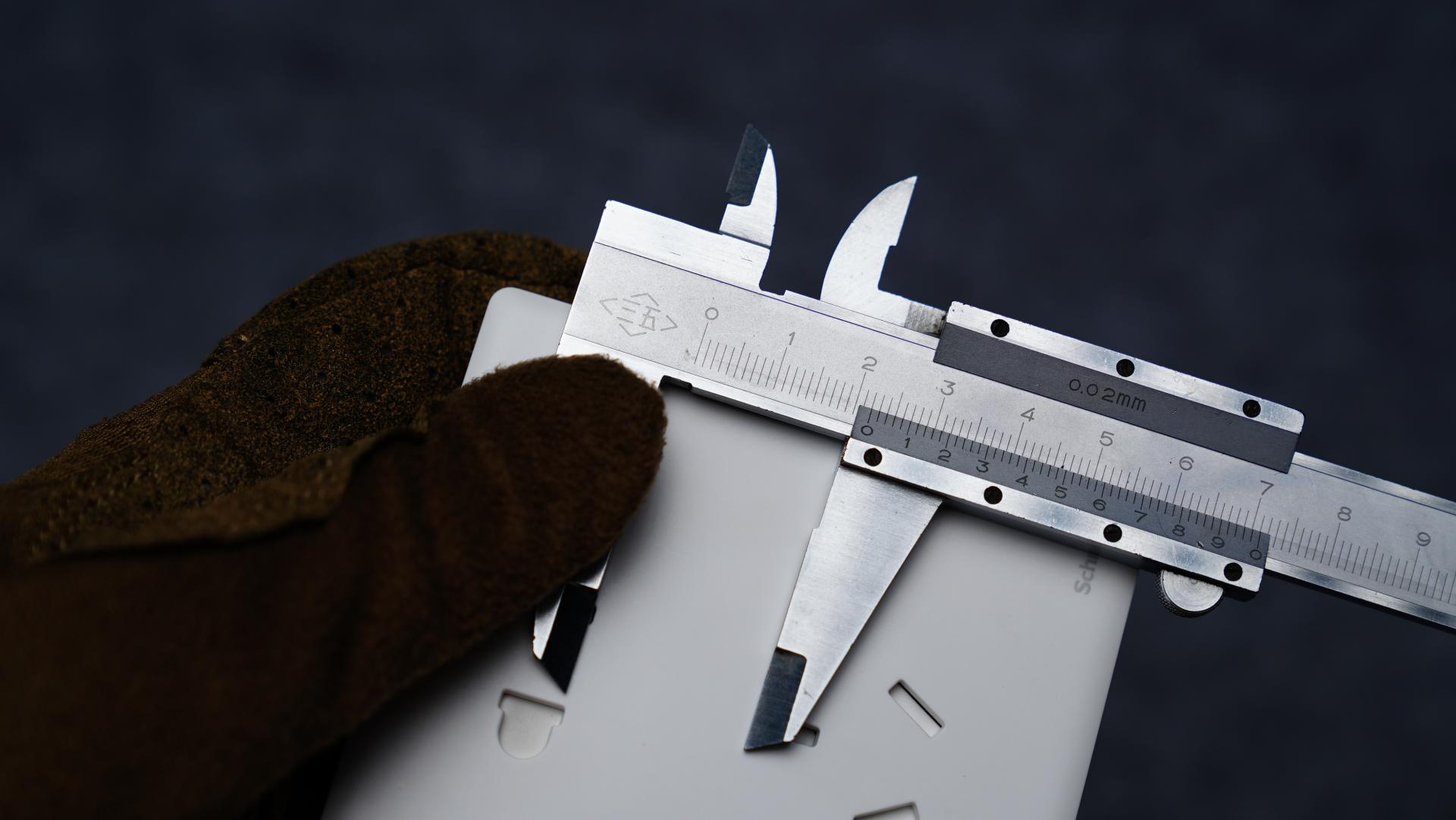 装修开关插座选择哪个品牌好,开关插座公认的哪个好