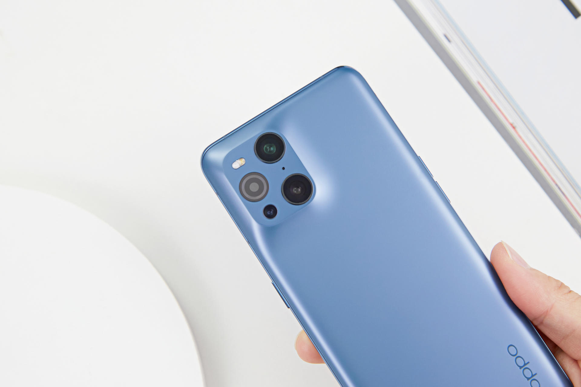 三星s21ultra目前值得买吗,三星s22ultra对比三星s21ultra