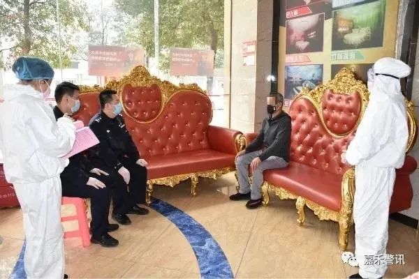 武汉这几天的感人瞬间图片,武汉这几天的感人瞬间