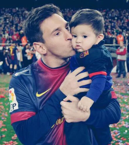 绝代双骄足球,足坛绝代双骄