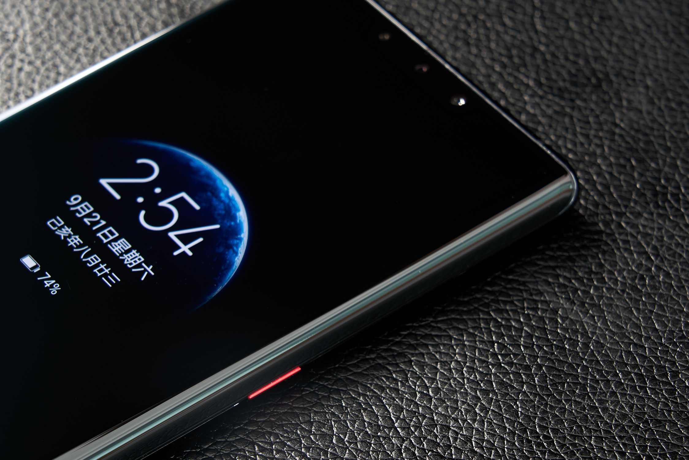 华为mate30pro屏幕评测,华为mate30pro深度评测最新