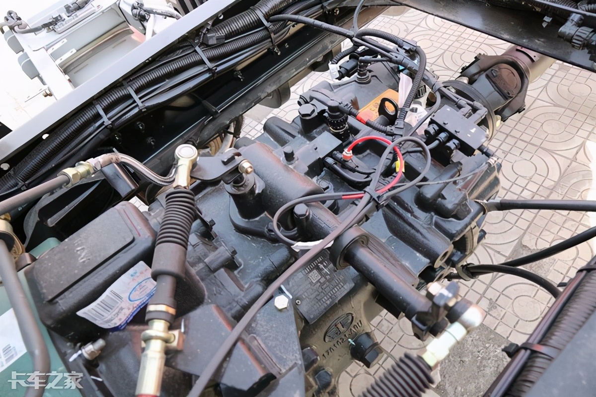 底盘高性价比高的车8万左右,底盘高价格便宜的7座车