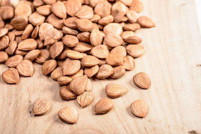 脂肪粒去粒神器 (日本自动消除脂肪粒)