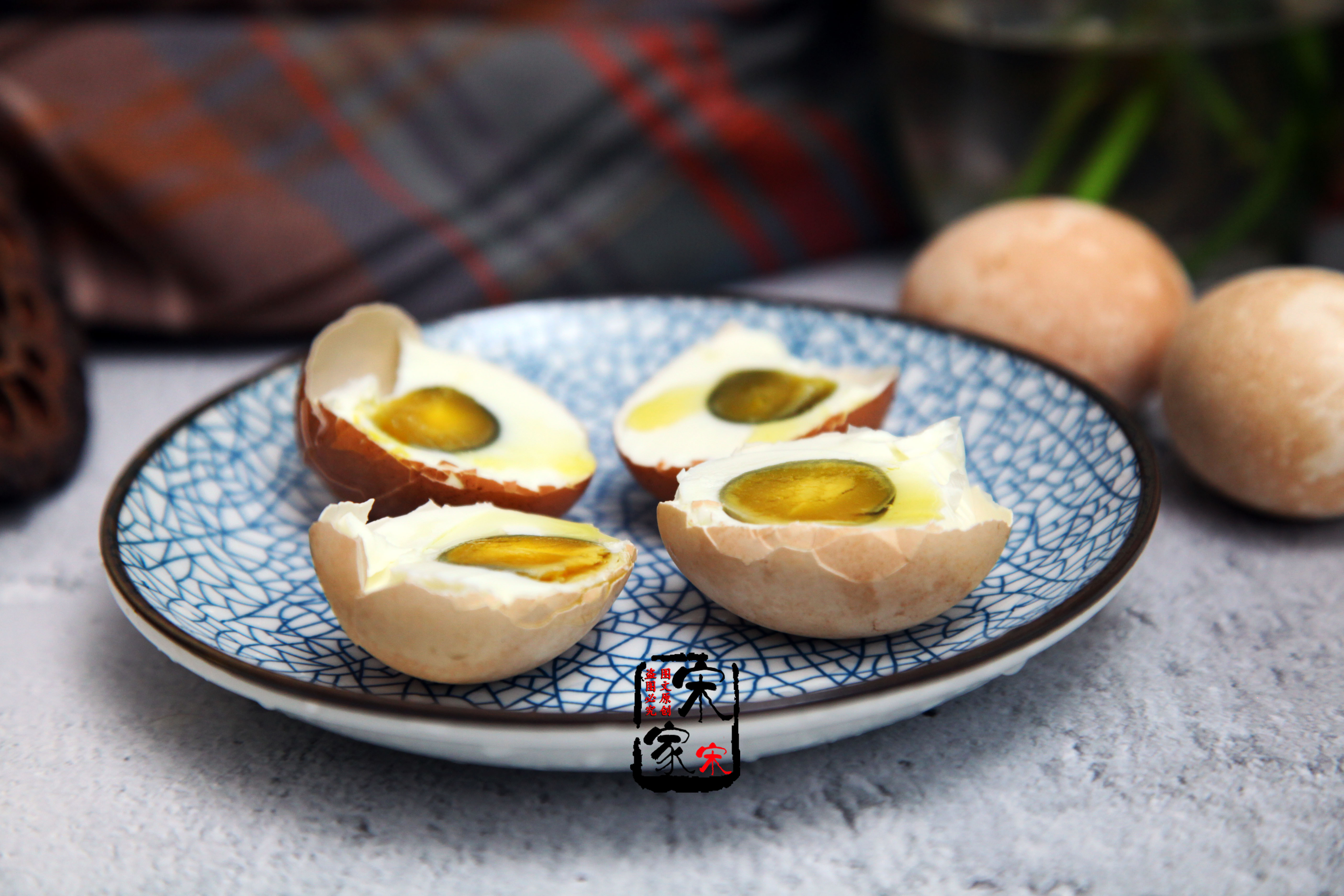 煮腌鸡蛋怎样才入味,腌鸡蛋一斤用多少盐最好不太咸