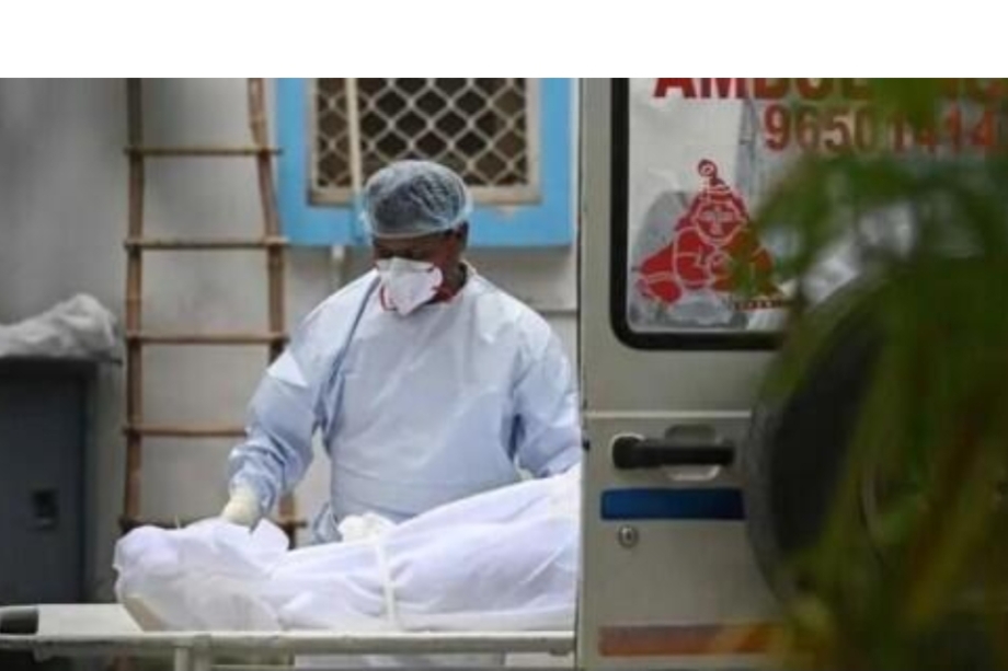 印度爆发“挖眼保命”的“颜色真菌症”,我们该出手帮吗?