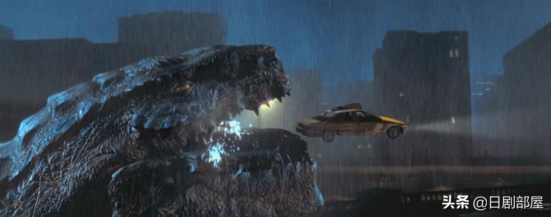 上映10天票房破10亿，哥斯拉比小栗旬更顶流