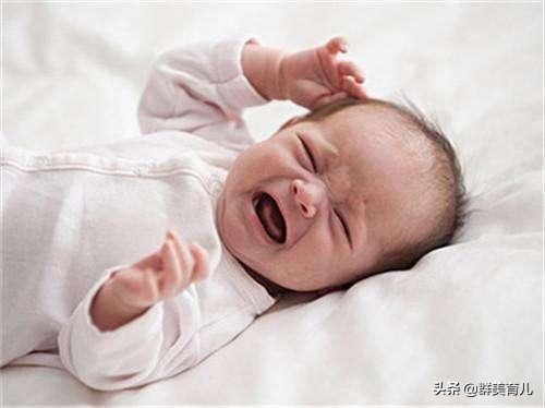 孩子吃一个奶就饱了咋办,孩子吃完奶总有一口奶吞不下去