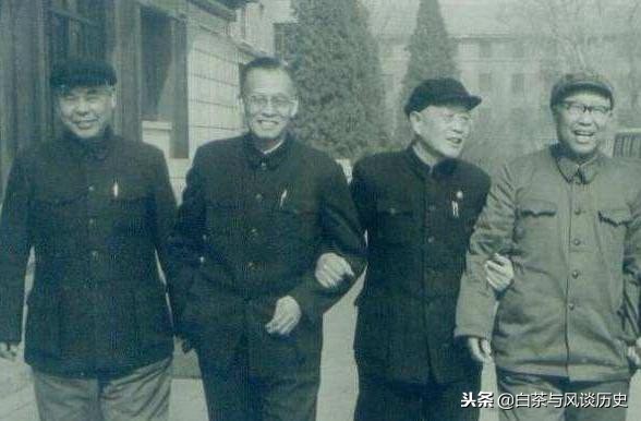 军官军衔等级和工资对照表,中国军衔等级和对应工资