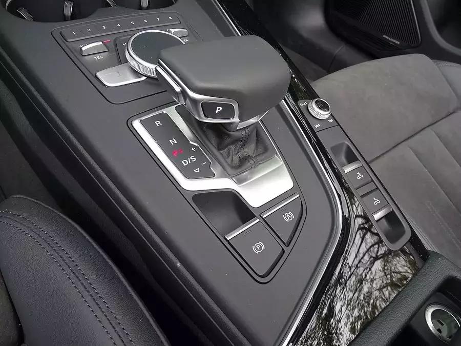 奥迪a53.0t,奥迪a52022款敞篷落地价格