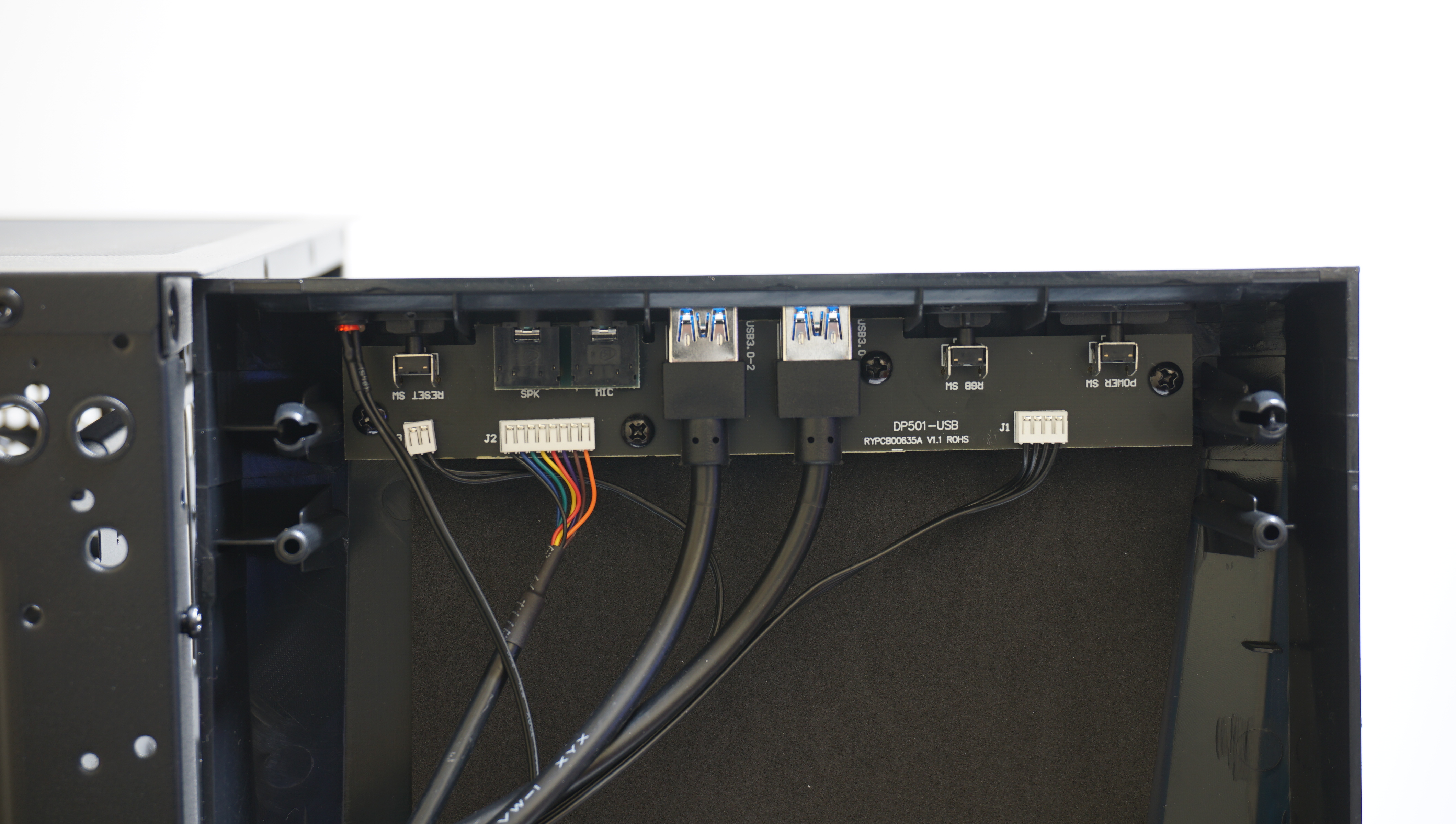 色彩与色彩的碰撞,色与彩