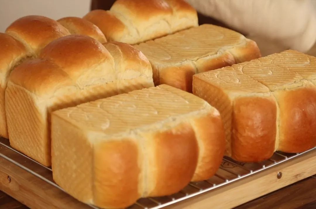 吐司失败原因及解决方法,干货总结了吐司失败的各种原因