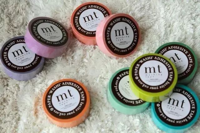 现在,全靠霓虹文具给我带来工作归属感