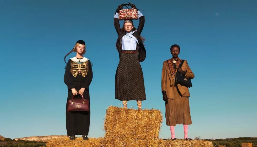 当代女生包包一般多少钱,女子买名牌包完整版