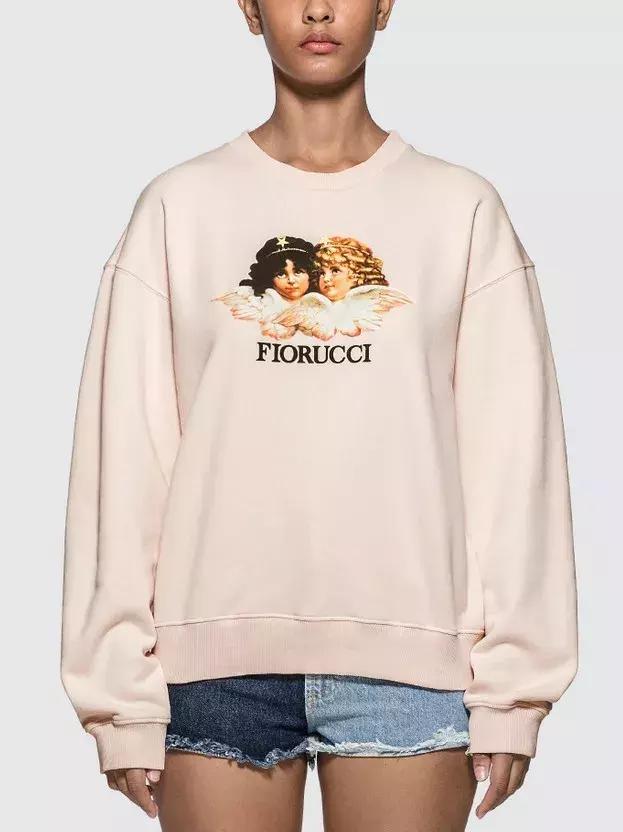 温度低穿的衣服,冬天穿宽松的卫衣怎么搭配