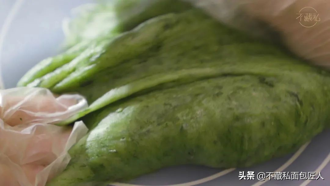 冷藏2天不变硬,柔软到拉丝的绿宝石青团外皮怎么做?