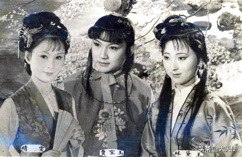 影响《红楼梦》的十大事件是什么？你怎么看？