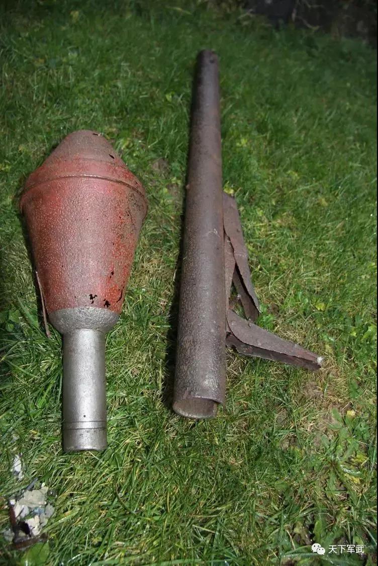 炸裂|没有什么坦克是“一拳”解决不了的*药弹**架瞬间爆炸