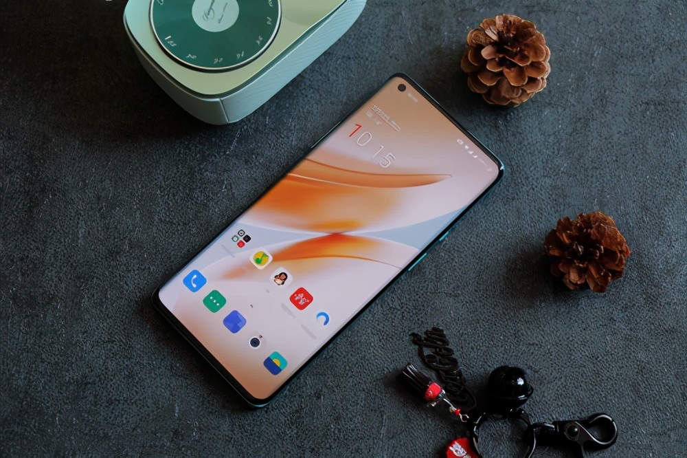 目前屏幕最好的3款手机,推荐几款屏幕比较好的手机