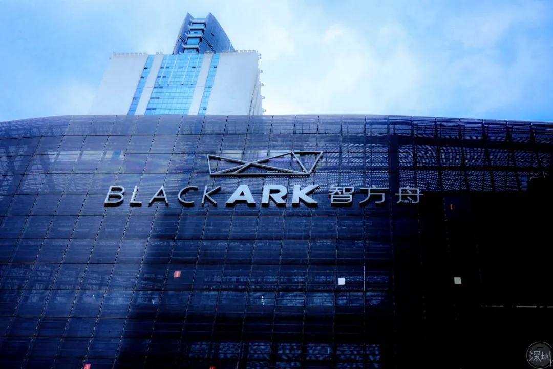 华强北电子市场什么时候形成的,深圳华强北电子市场倒闭了吗