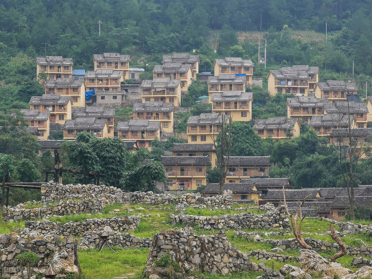 清明假期出游新热点贵州,清明贵州旅游自由行攻略