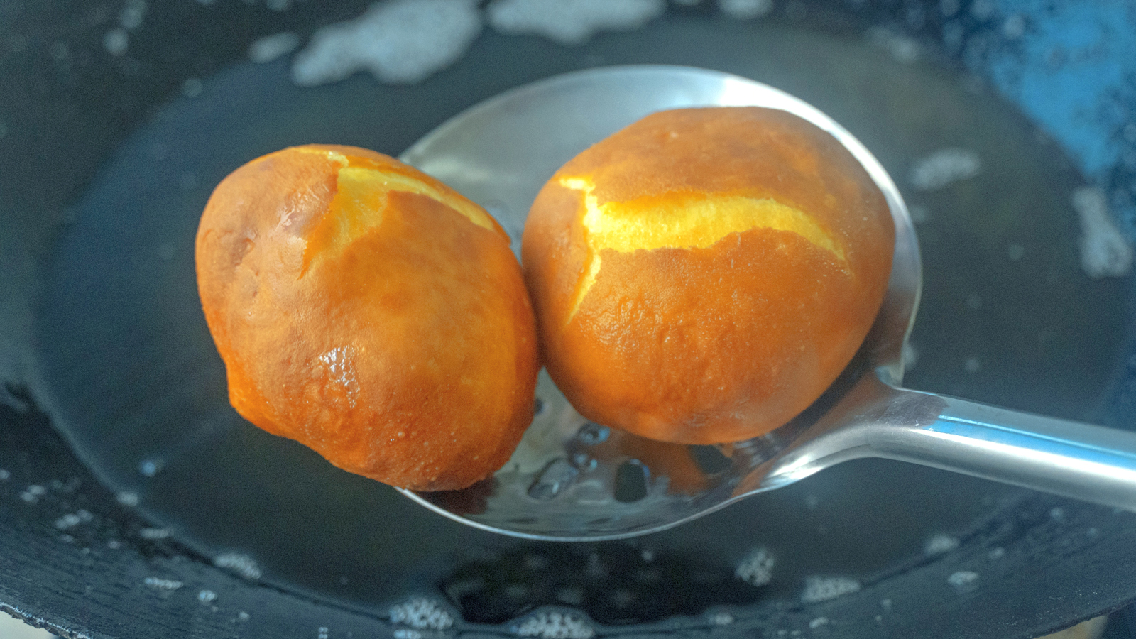 面粉别蒸馒头了教你懒人做法,面粉别只蒸馒头了试试这创意做法