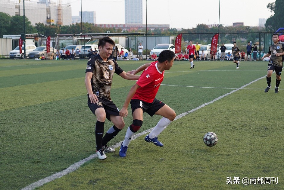 许家印恒大足球队2018,许家印夺冠国青