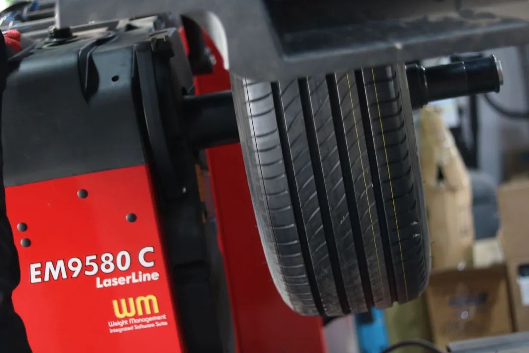 怪兽修车：翻新一辆2005年凌志LS430，当年百万经典车，满血复活