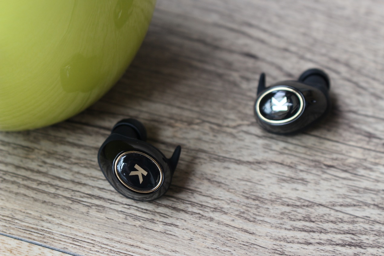 酷狗X5和苹果耳机对比,音质好无线耳机测评