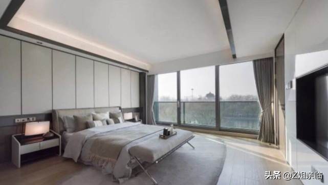 李云迪嫖娼被举报,明星再小心,还是躲不过神秘的朝阳群众