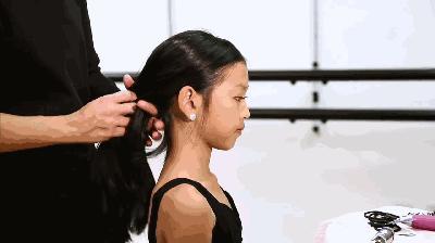 法式芭蕾头发怎么盘,如何盘芭蕾头发