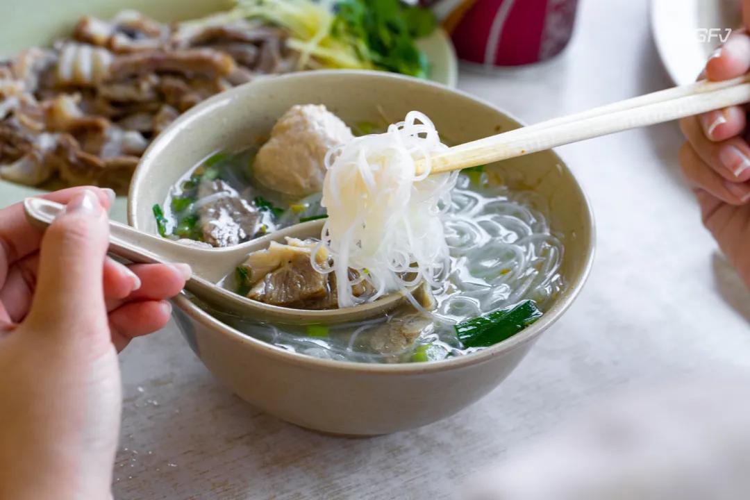 被98个朋友安利后，我终于去找了这个台湾伯伯...