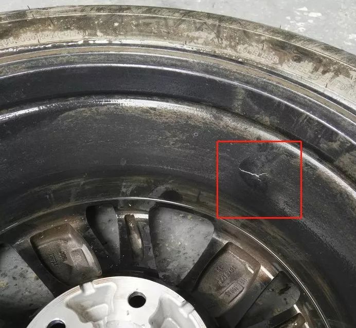 李老鼠万元,李老鼠6万元