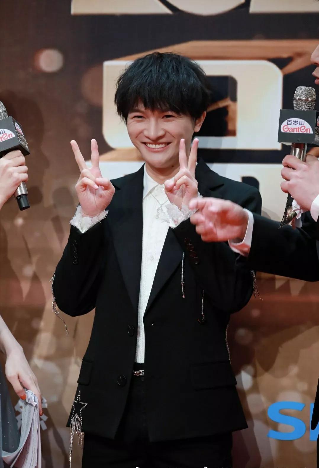 鍛ㄦ繁琚粦绮夐粦鎴愪粈涔堜簡,鍛ㄦ繁濡備綍搴斿榛戠矇