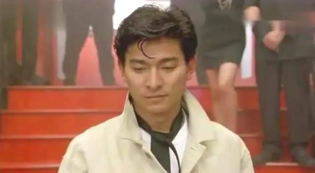 狂言君侃球最新文章,狂言君最近视频