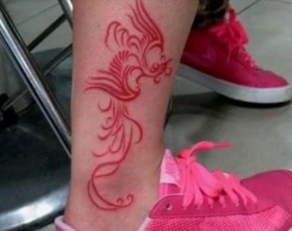 鸽子血纹身一般看不见吗,鸽子血纹身平时真的看不见吗