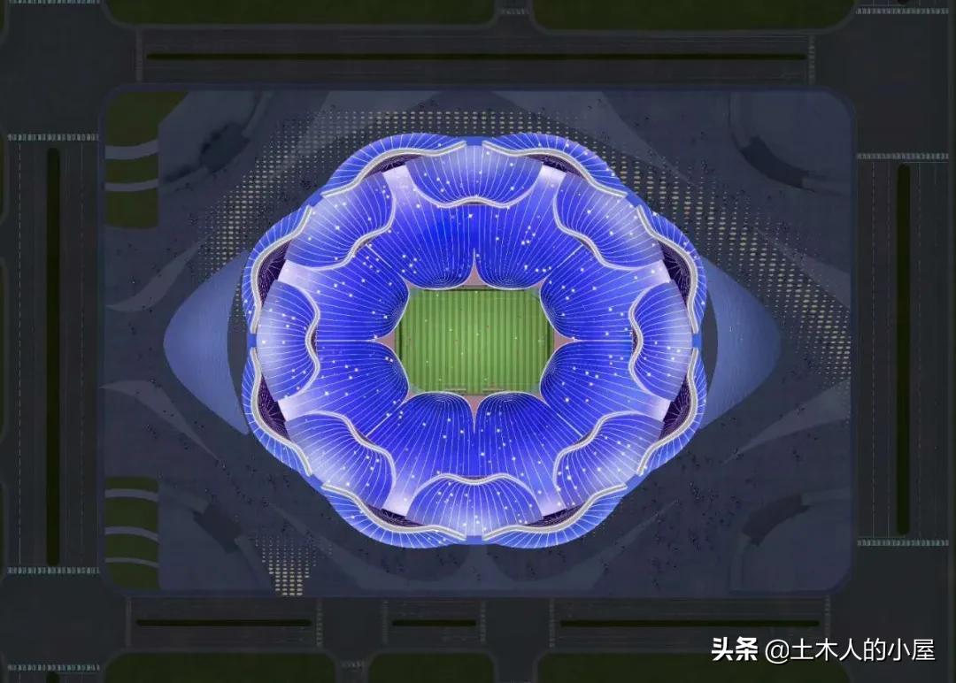 许家印造岛,许家印参观恒大足球场