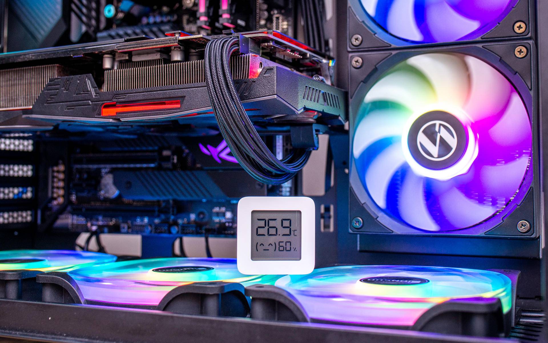 联力极圈二代lcd360水冷,联力极圈360水冷测评