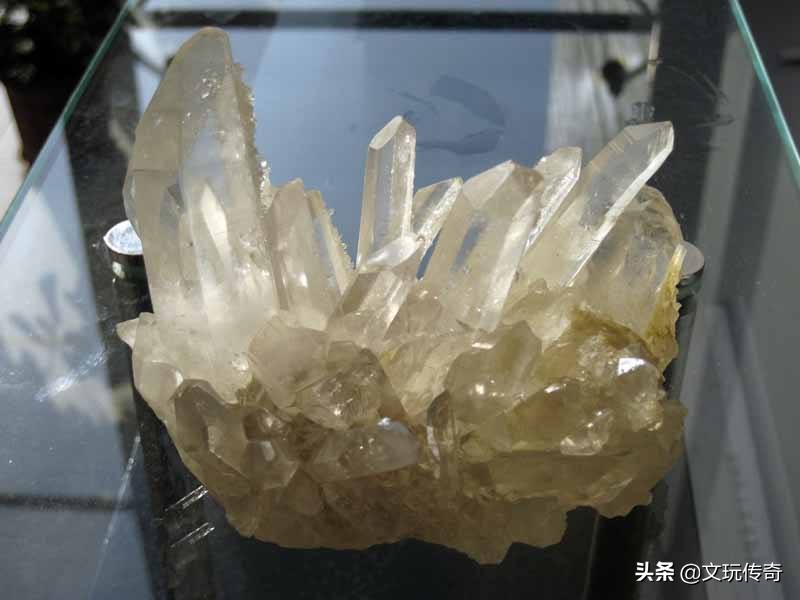 天然水晶与人造水晶物理差别,怎样区别天然水晶与人造水晶眼镜