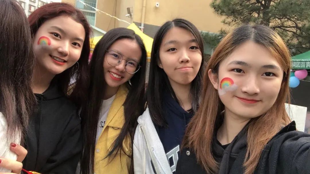 转新学校不适应,读了国际学校反而很迷茫