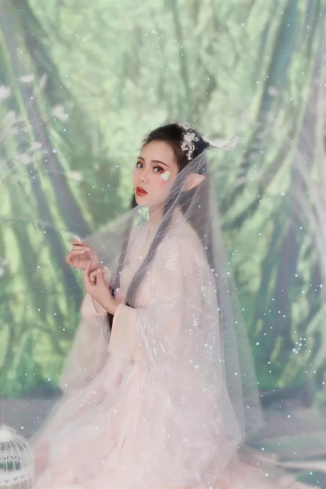 美炸了!天津又一家打卡圣地!自选风格+服装任选+底片全送...