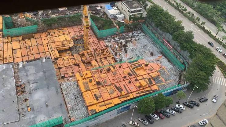 房住不炒新世界，捂盘捂到花都谢